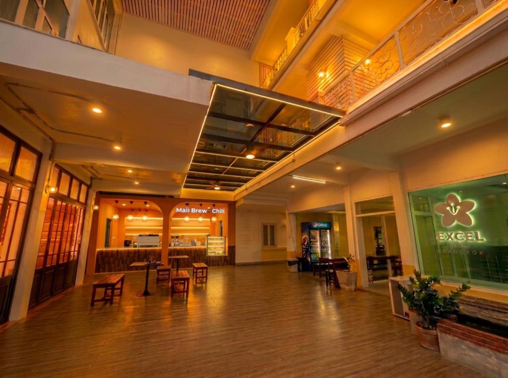 Cafe Image 2